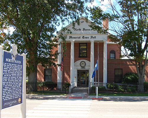 Town Hall in North Haven, Connecticut